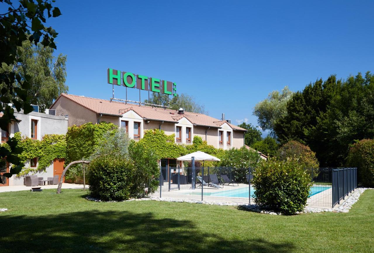 Logis Des Trois Massifs Hotell Claix  Exteriör bild