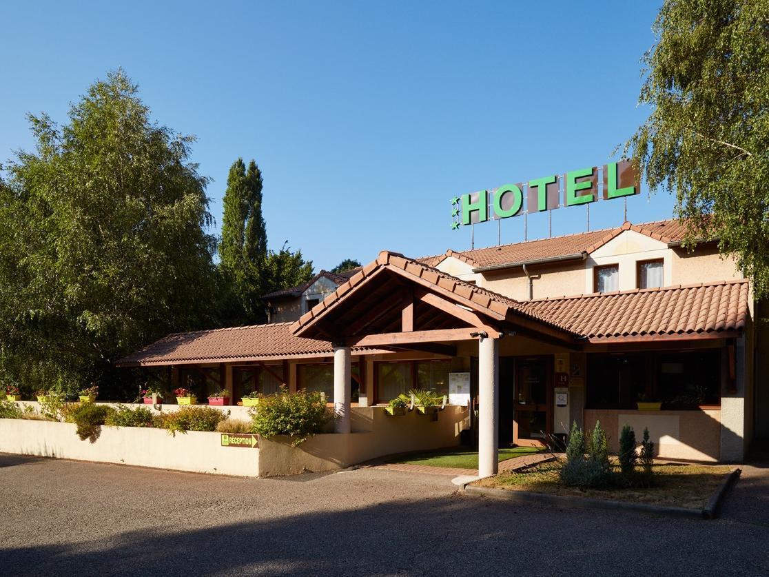 Logis Des Trois Massifs Hotell Claix  Exteriör bild